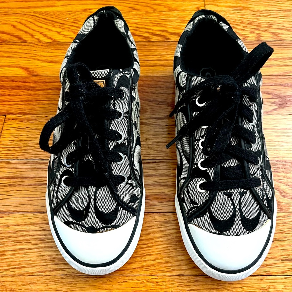 Coach Signature Sneakers size 7.5